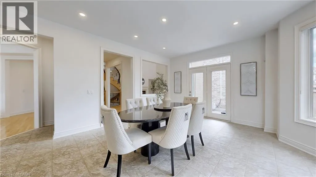 2238 LYNDHURST Drive