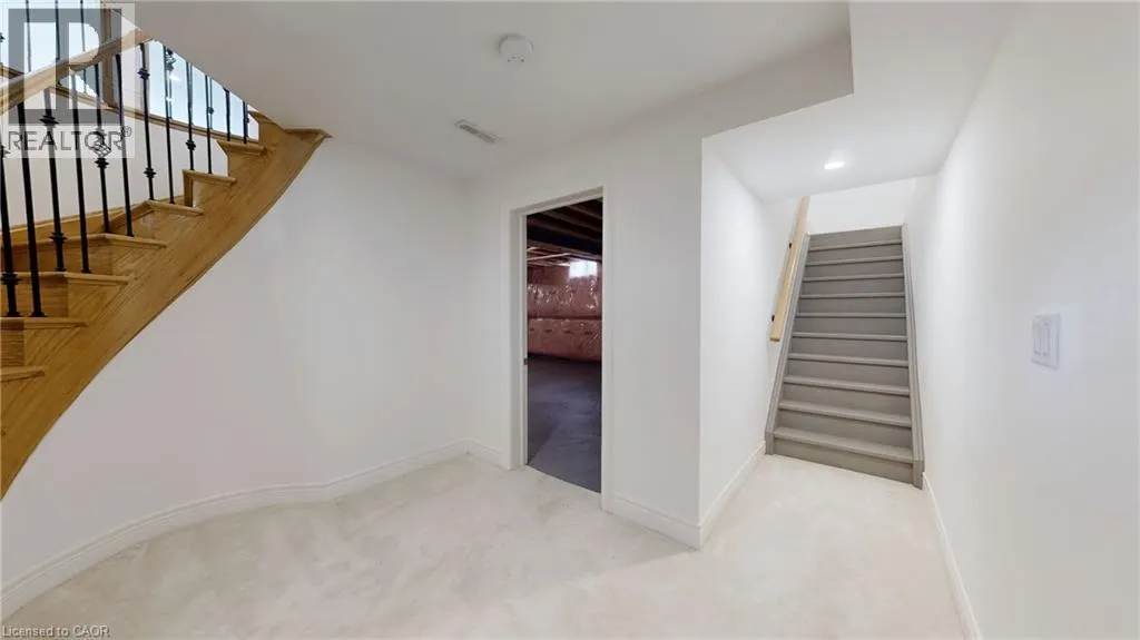2238 LYNDHURST Drive