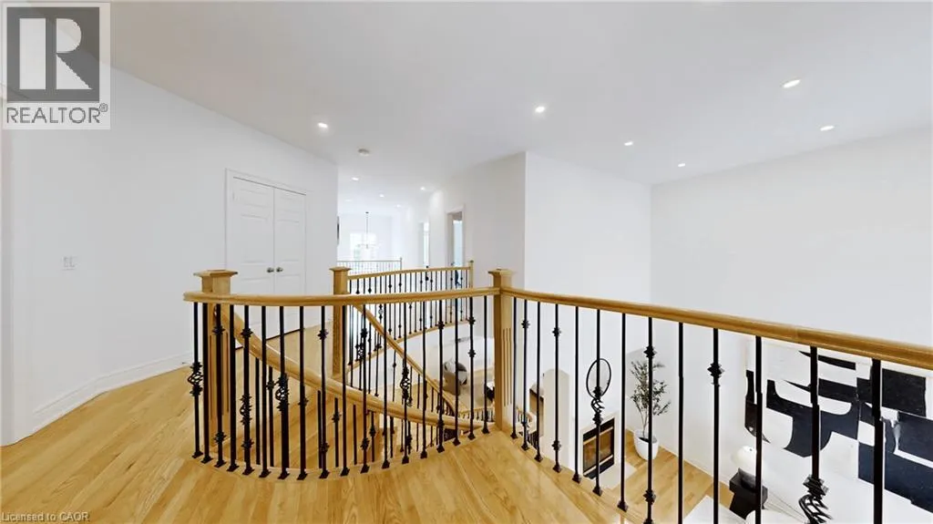 2238 LYNDHURST Drive