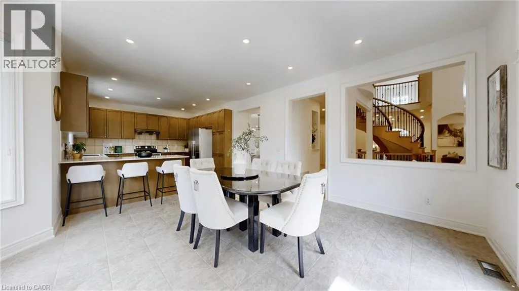 2238 LYNDHURST Drive