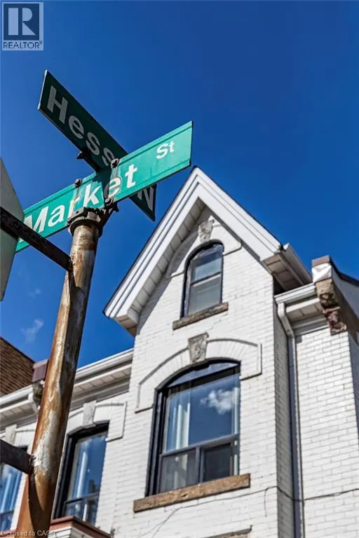 166 MARKET Street
