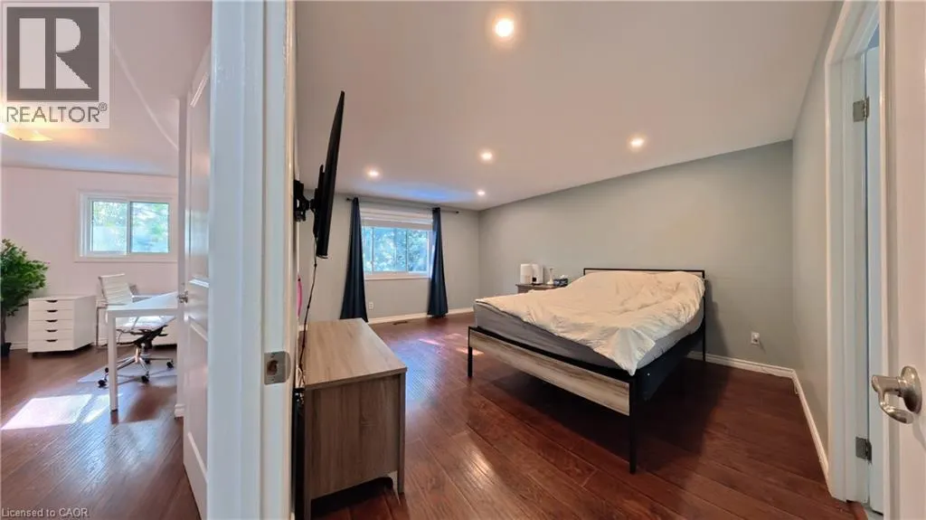 131 CARLYLE Drive