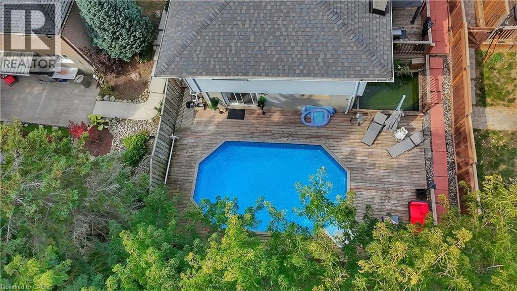 131 CARLYLE Drive