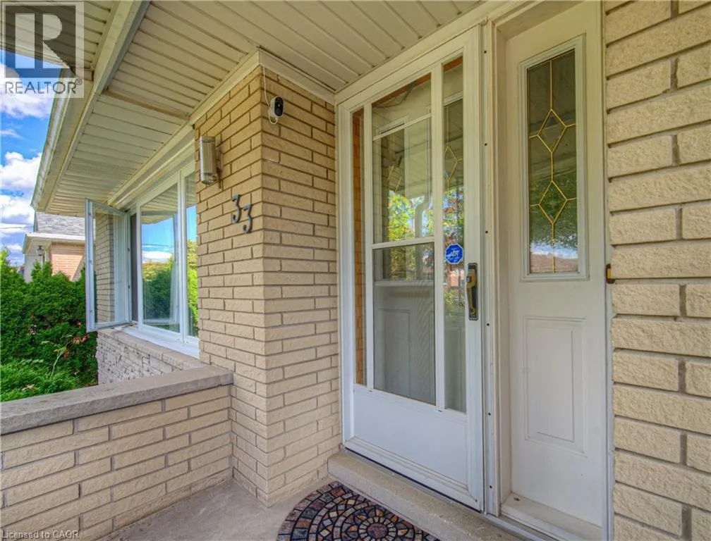 33 DONLEY Street