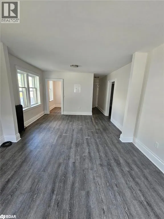 983 MAIN Street E Unit# 1, #1