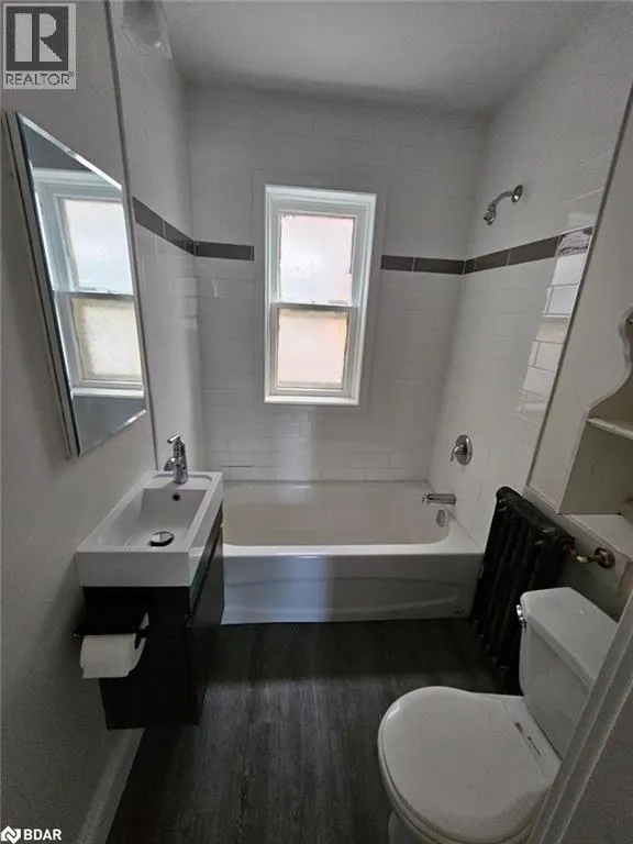 983 MAIN Street E Unit# 1, #1