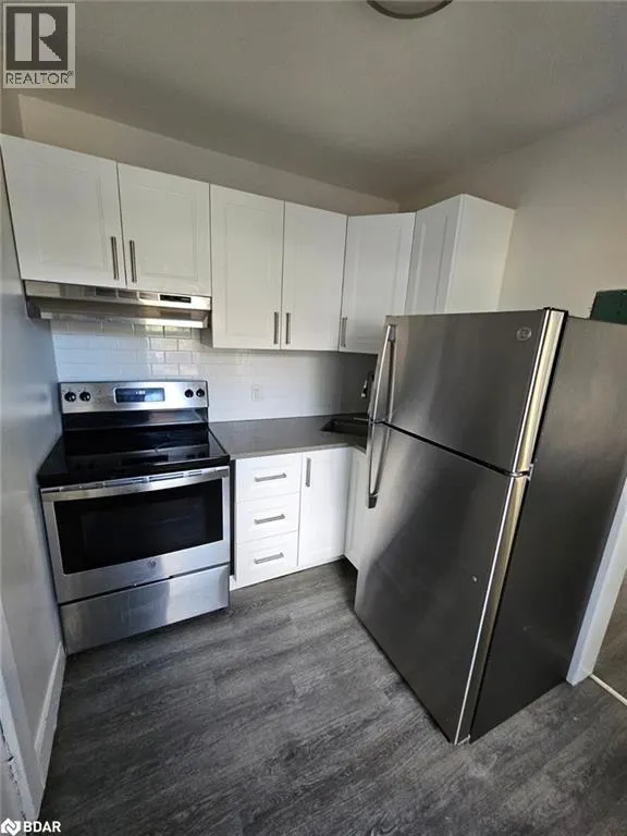 983 MAIN Street E Unit# 1, #1