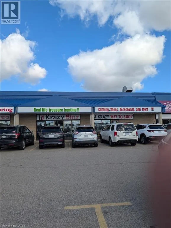 842 VICTORIA Street N Unit# 3, #3