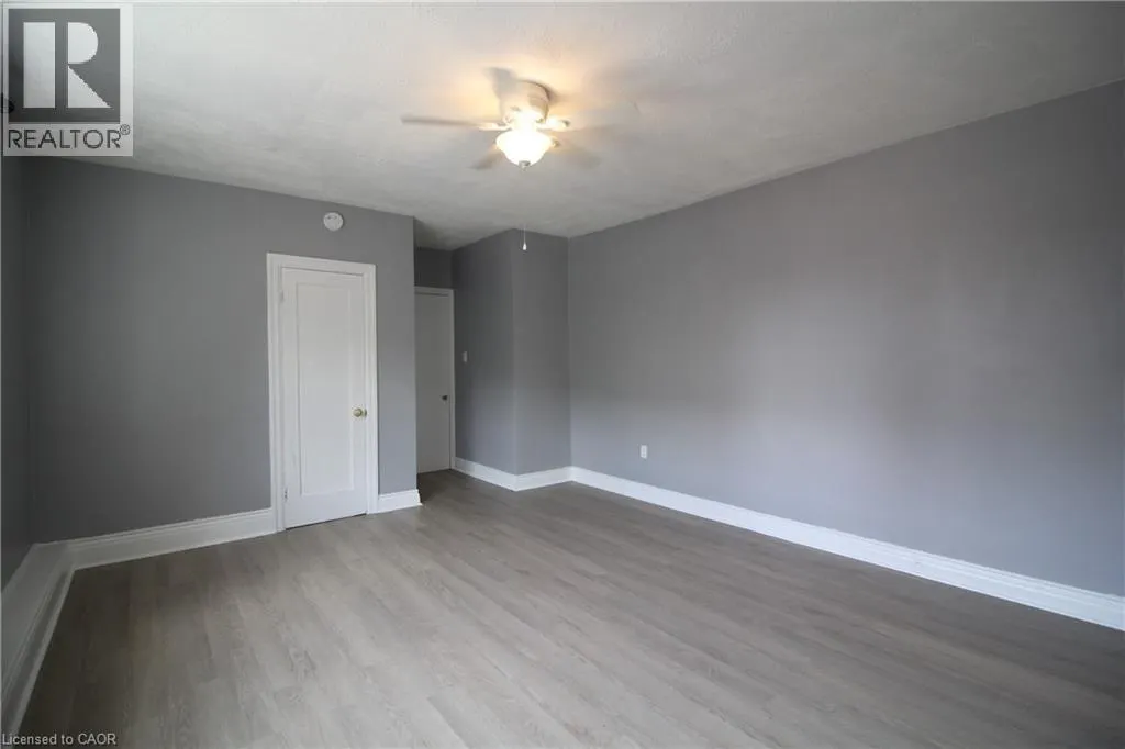 227 JAMES Street N Unit# 2, #2