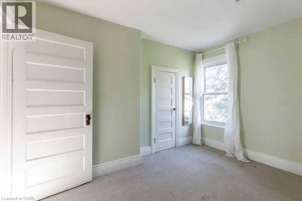 627 ERAMOSA Road
