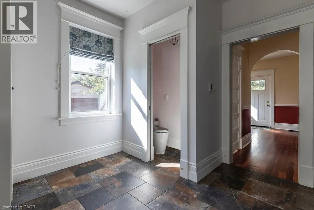 627 ERAMOSA Road