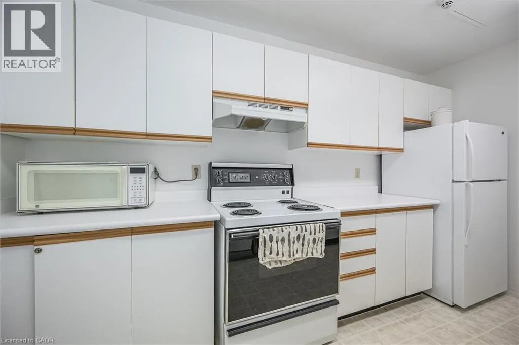 30 BLUE SPRINGS Drive Unit# 702, #702