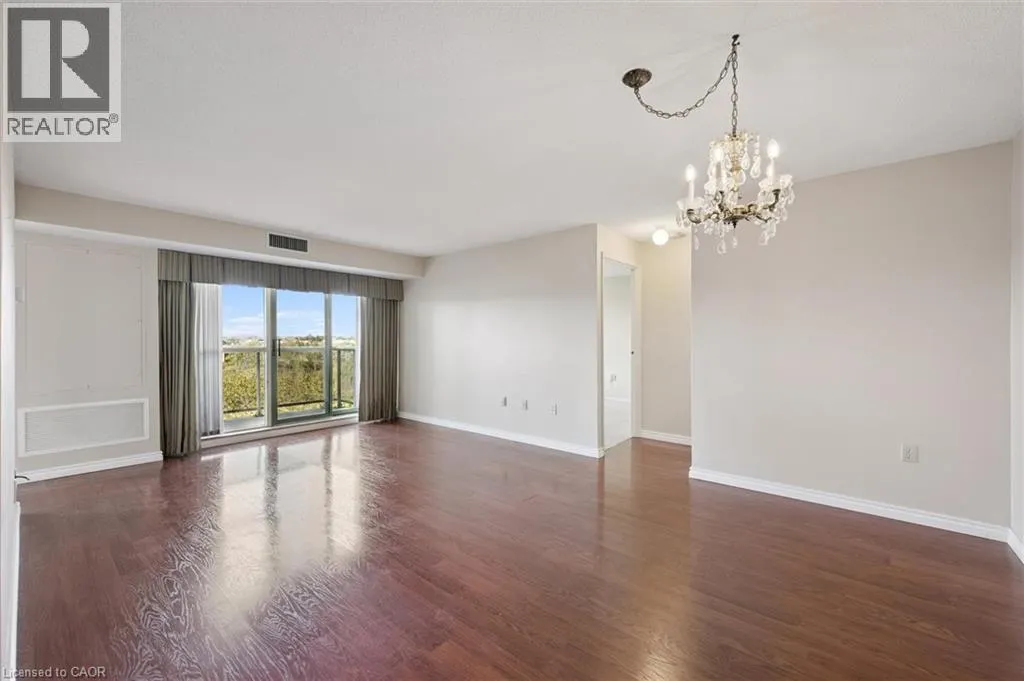 30 BLUE SPRINGS Drive Unit# 702, #702