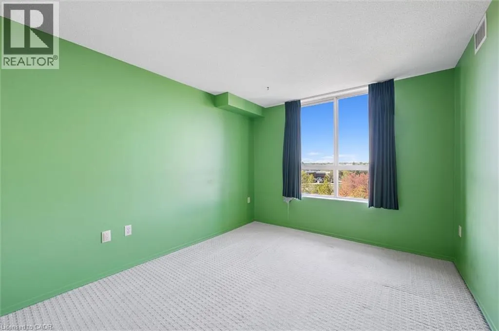 30 BLUE SPRINGS Drive Unit# 702, #702