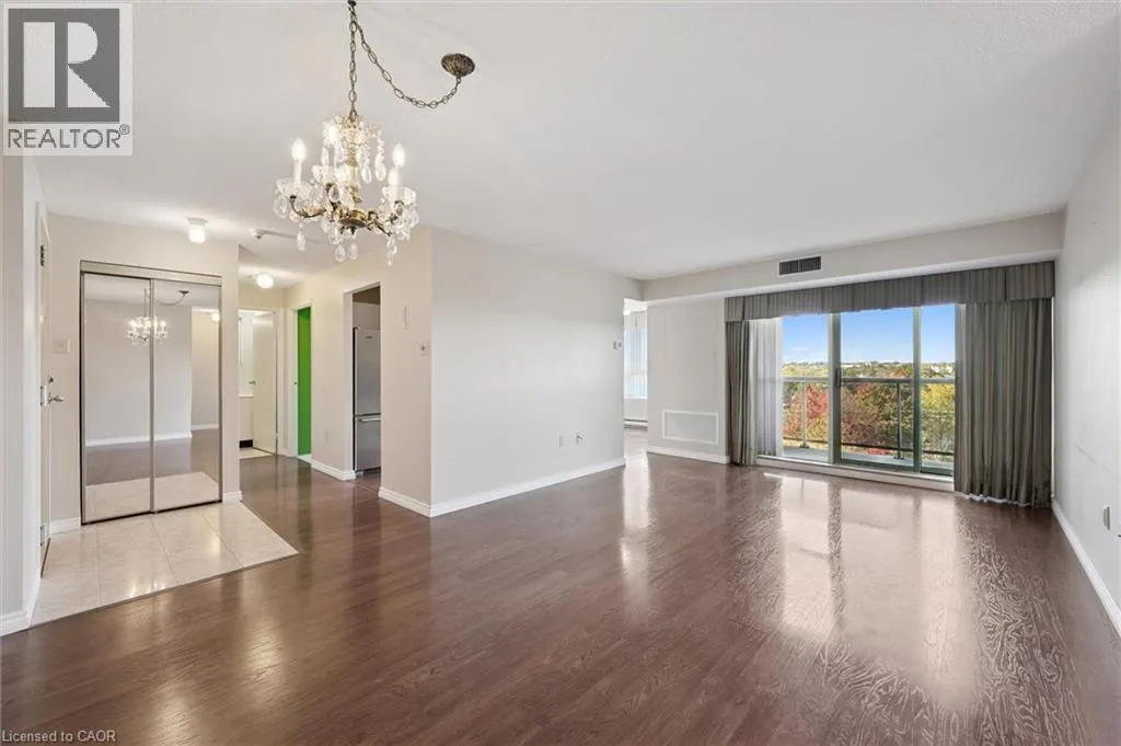 30 BLUE SPRINGS Drive Unit# 702, #702