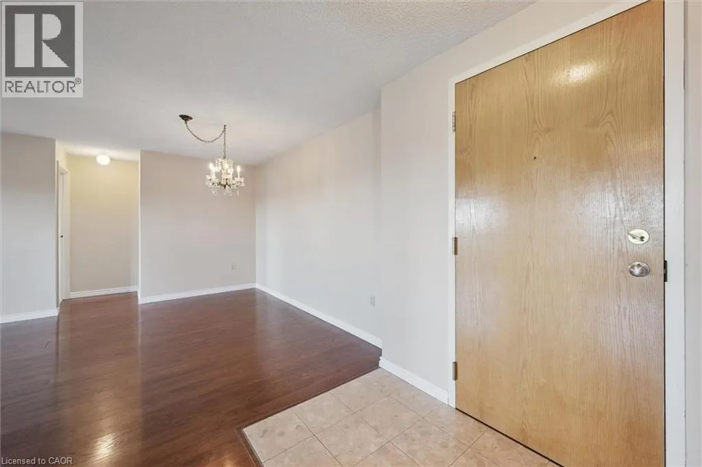 30 BLUE SPRINGS Drive Unit# 702, #702
