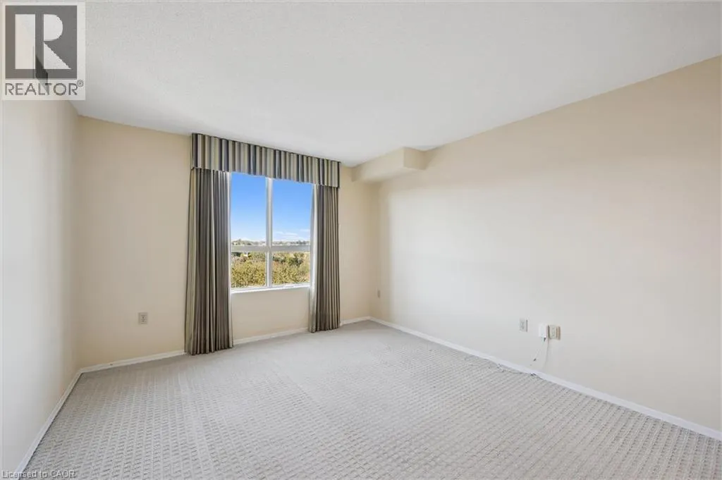 30 BLUE SPRINGS Drive Unit# 702, #702
