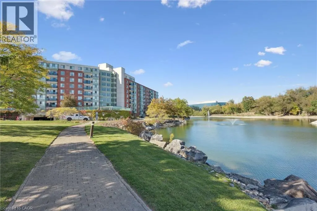 30 BLUE SPRINGS Drive Unit# 702, #702
