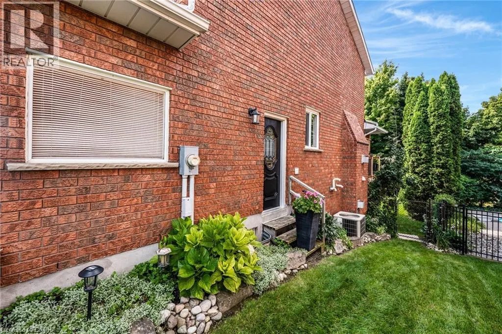 228 MICHENER Crescent