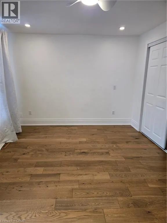 22 BURLINGTON Street E