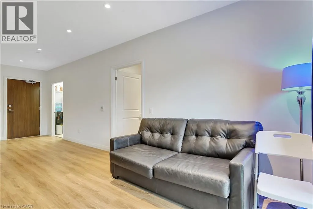 525 NEW DUNDEE ROAD Unit# 203, #203