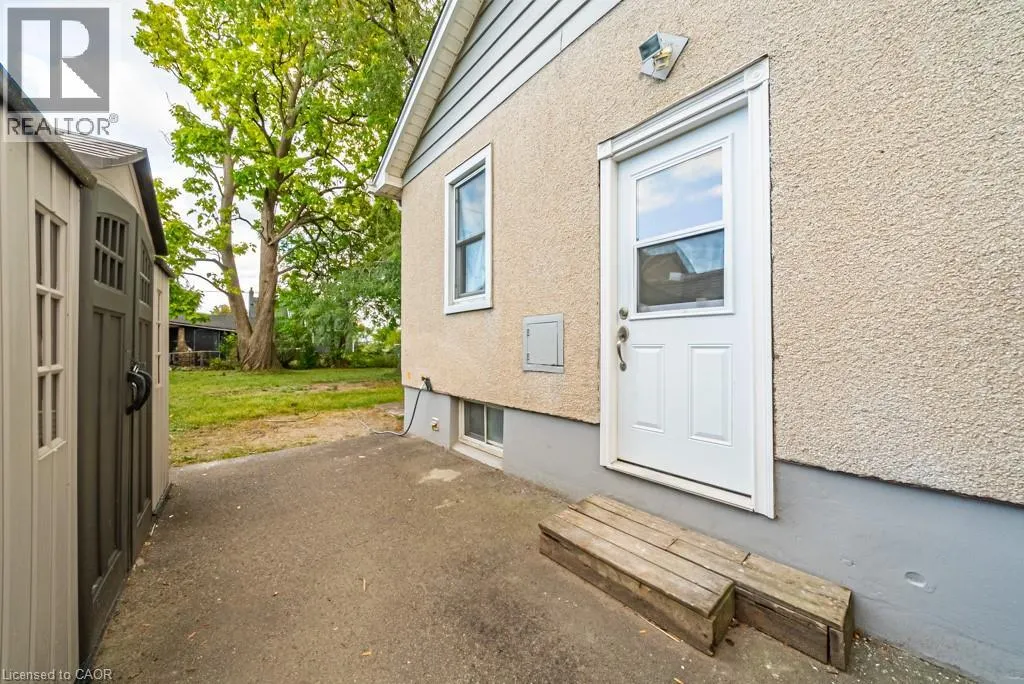 14 WOODBINE Avenue Unit# A, #A