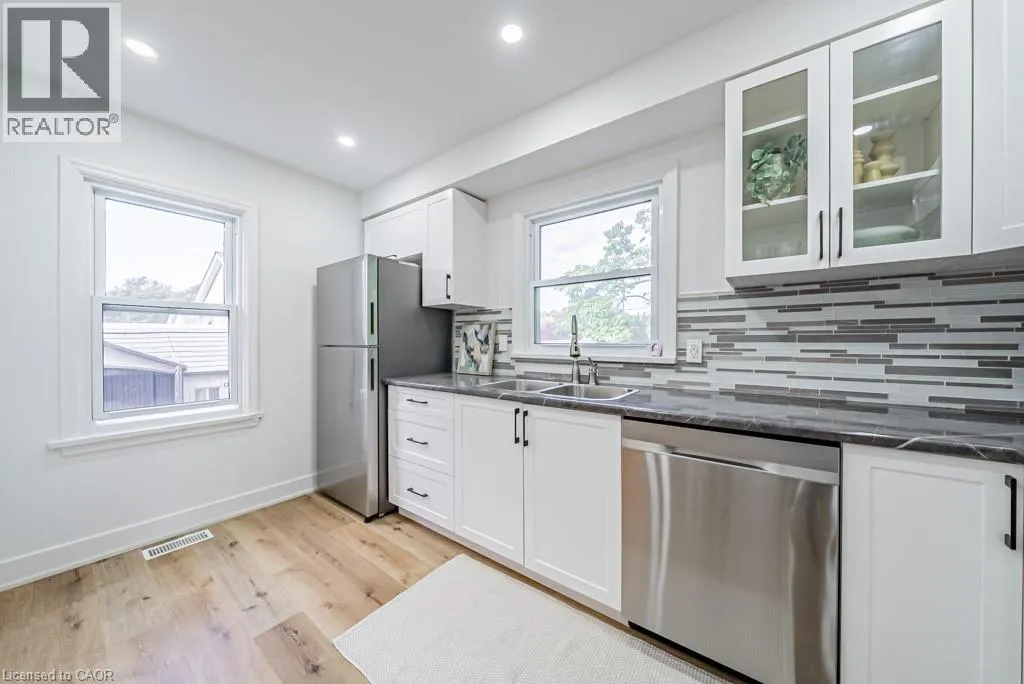 14 WOODBINE Avenue Unit# A, #A