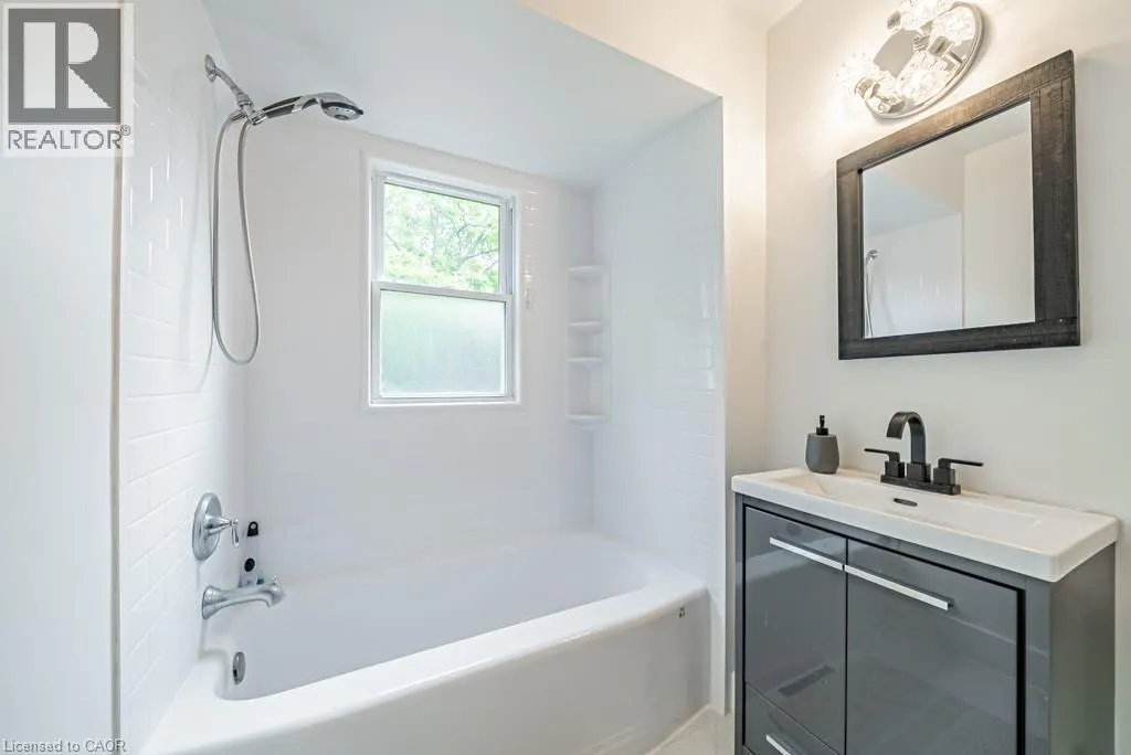 14 WOODBINE Avenue Unit# A, #A