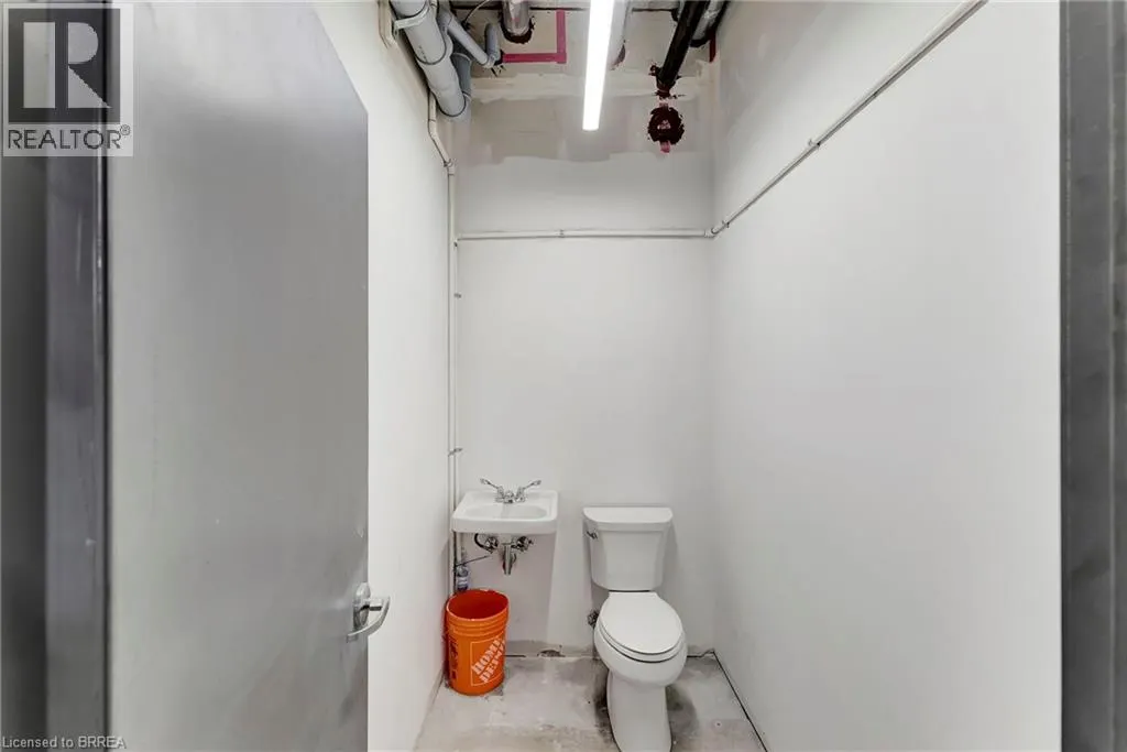 7 GRAND RIVER Street N Unit# 101, #101