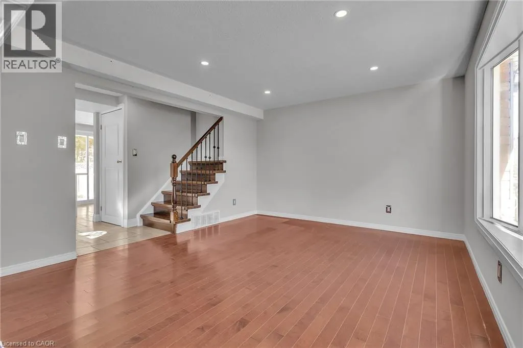43 CONNELLY Drive