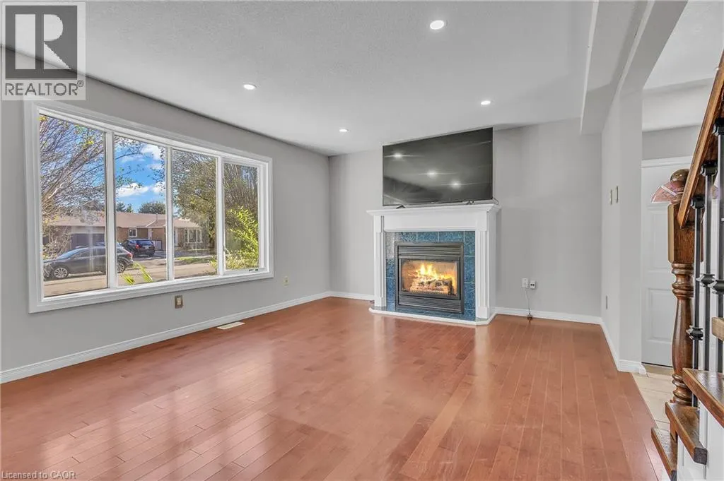 43 CONNELLY Drive