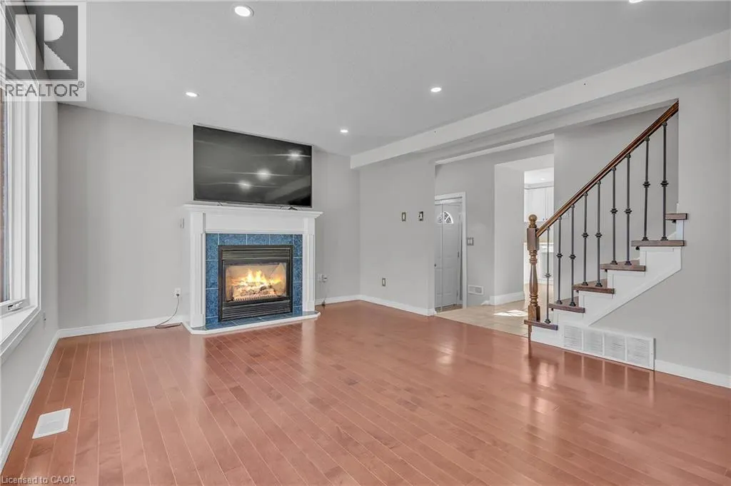 43 CONNELLY Drive