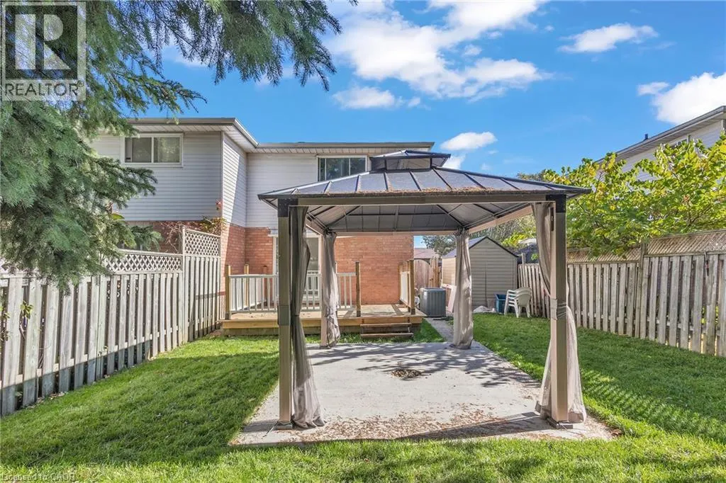 43 CONNELLY Drive