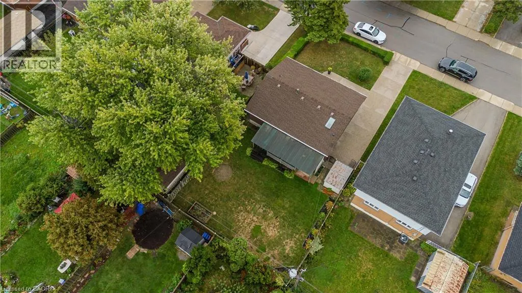 58 GOLDFINCH Road