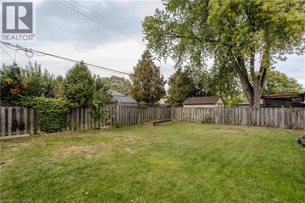 58 GOLDFINCH Road