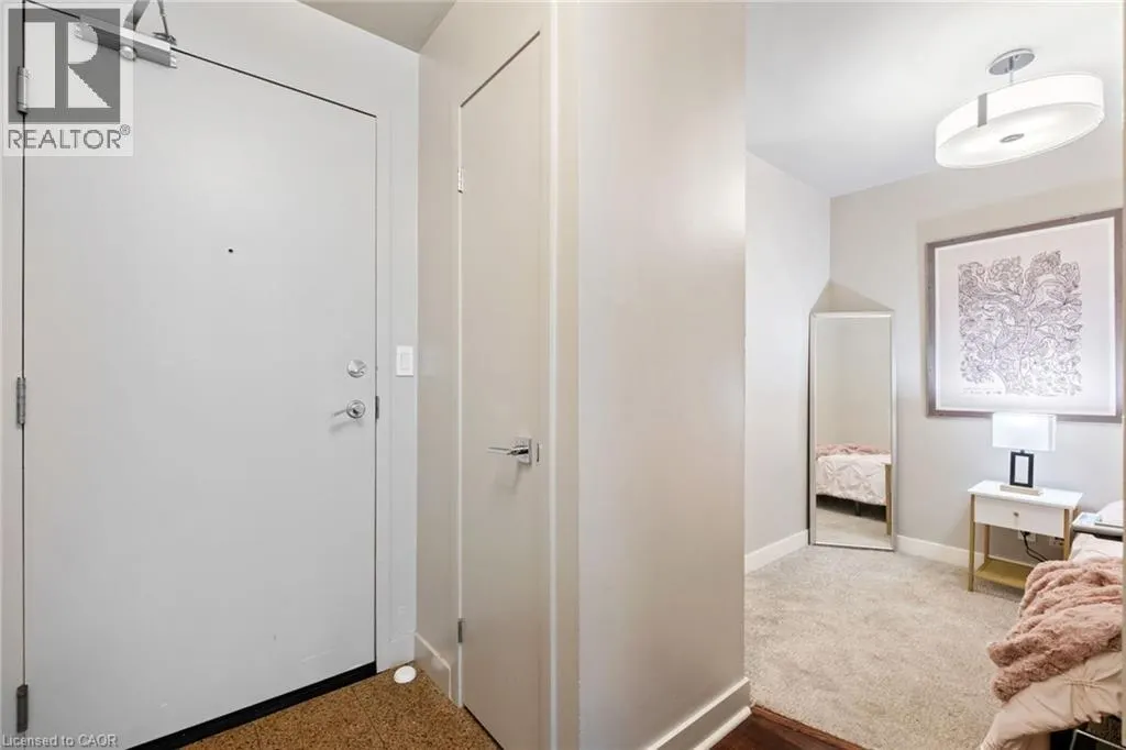81 NAVY WHARF Court Unit# 201, #201