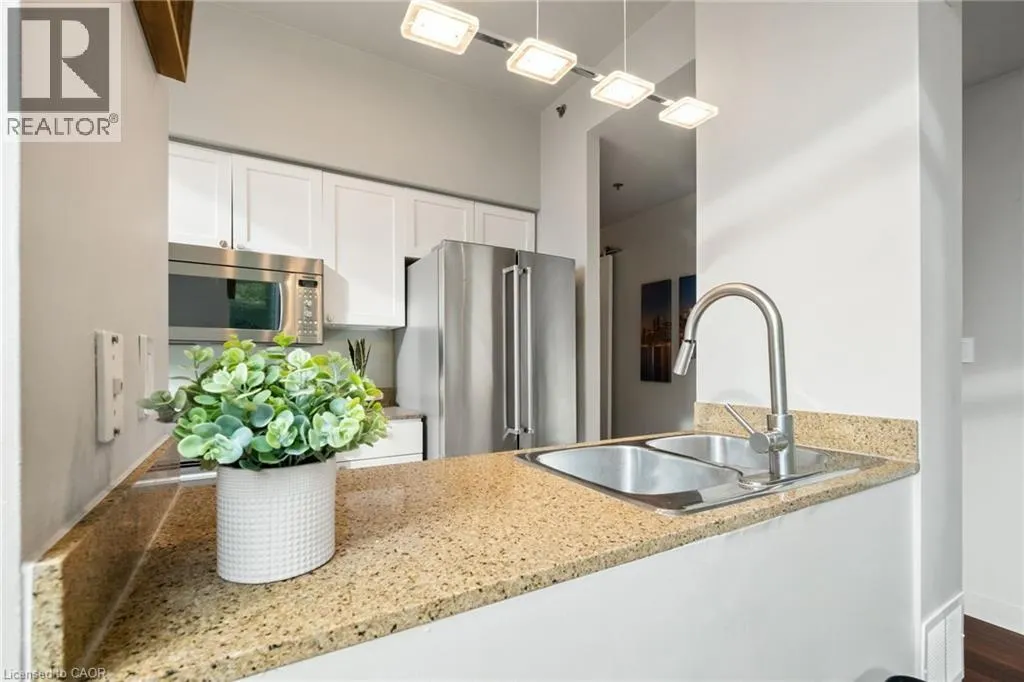 81 NAVY WHARF Court Unit# 201, #201