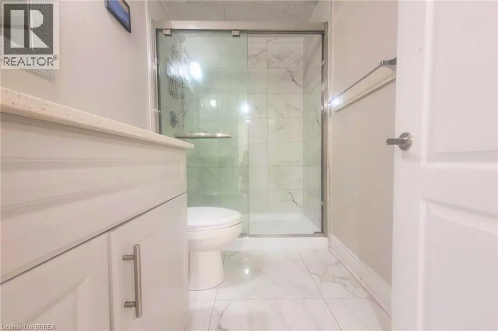 22 IAN ORMSTON Drive Unit# LOWER, #LOWER