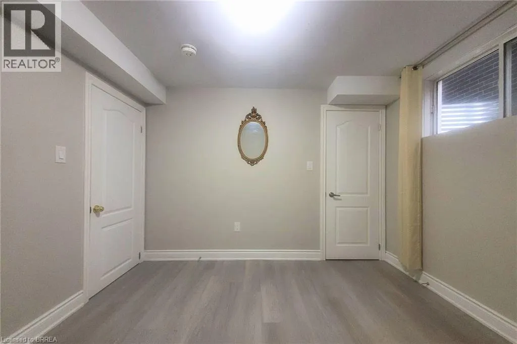 22 IAN ORMSTON Drive Unit# LOWER, #LOWER