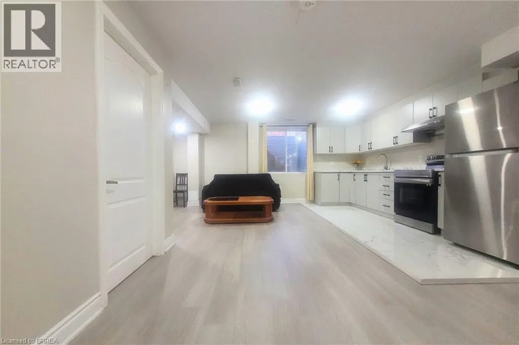 22 IAN ORMSTON Drive Unit# LOWER, #LOWER