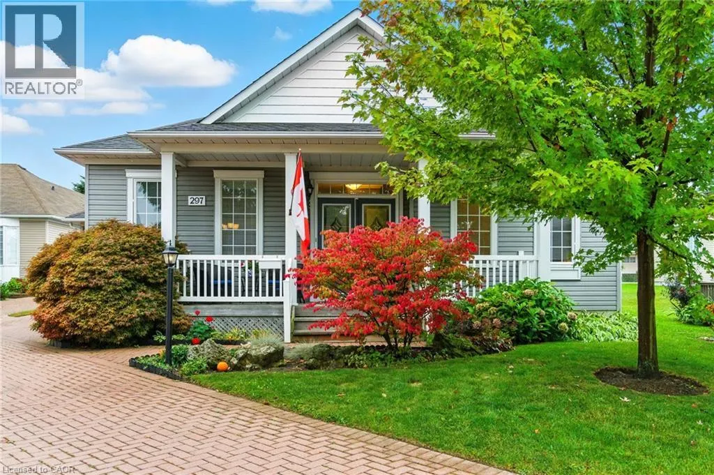 297 SILVERBIRCH Boulevard