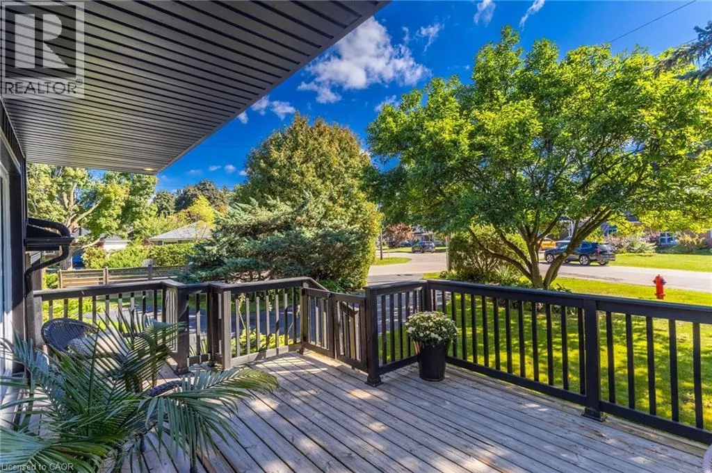 105 CARRINGTON Court