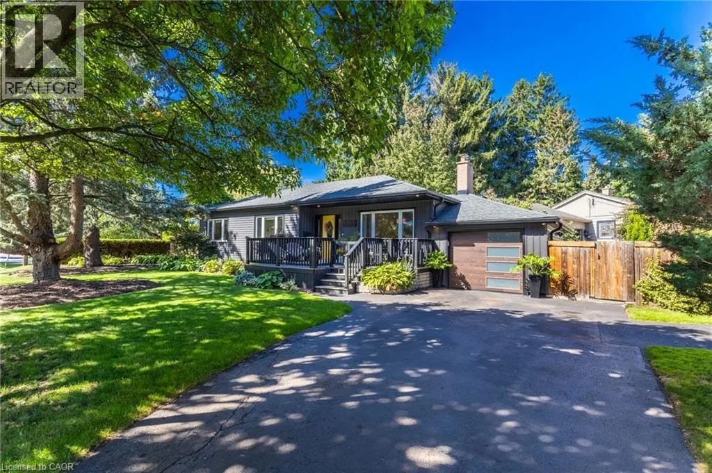 105 CARRINGTON Court