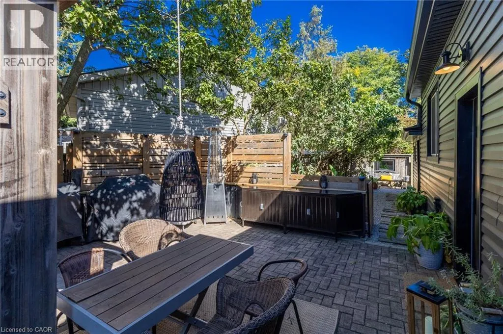 105 CARRINGTON Court