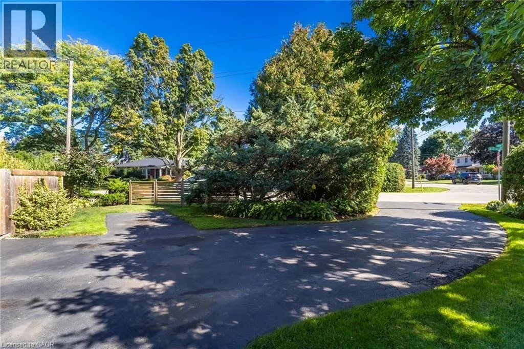 105 CARRINGTON Court