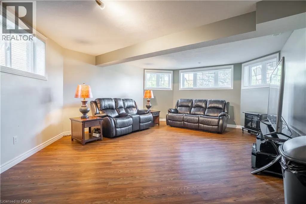 441 CRERAR Drive
