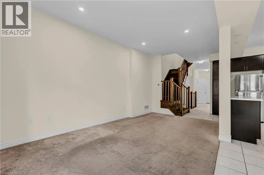 11 GARLENT Avenue