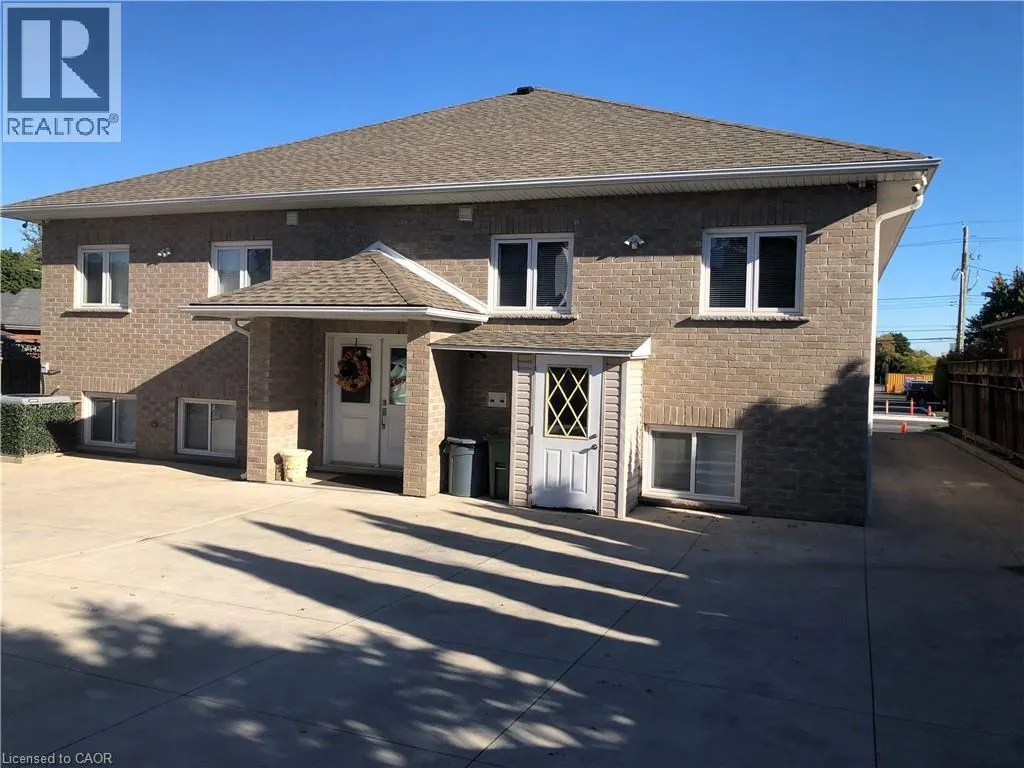 509 MOHAWK Road W Unit# UPPER 1A, #UPPER 1A