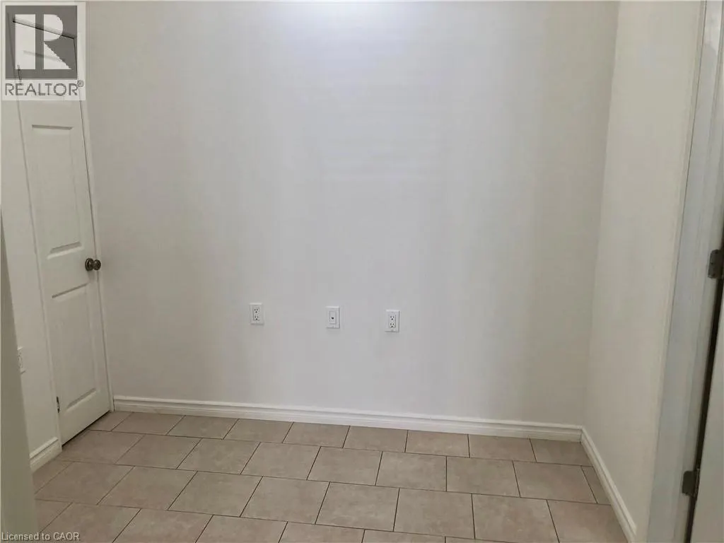 509 MOHAWK Road W Unit# UPPER 1A, #UPPER 1A