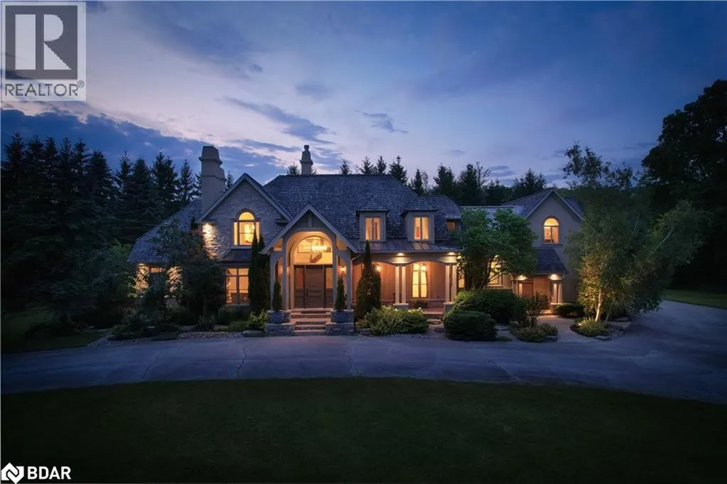6 MIDVES Court